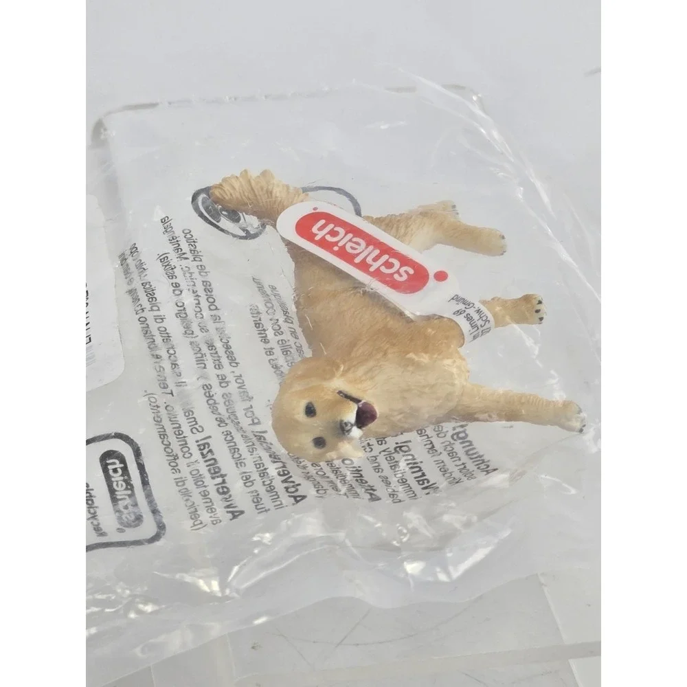 Schleich Goldendoodle Dog Farm World ~‎ BRAND NEW Still FACTORY SEALED RARE (C)